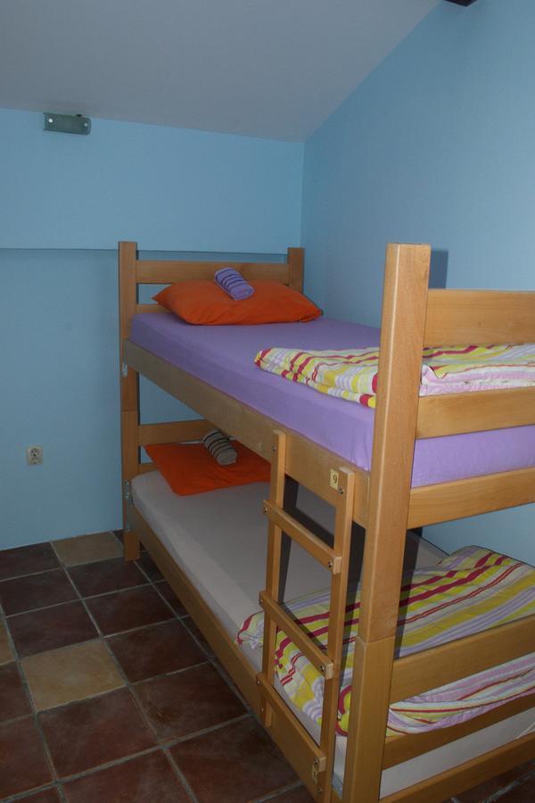 Hostel Bed N Beer Βελιγράδι Εξωτερικό φωτογραφία