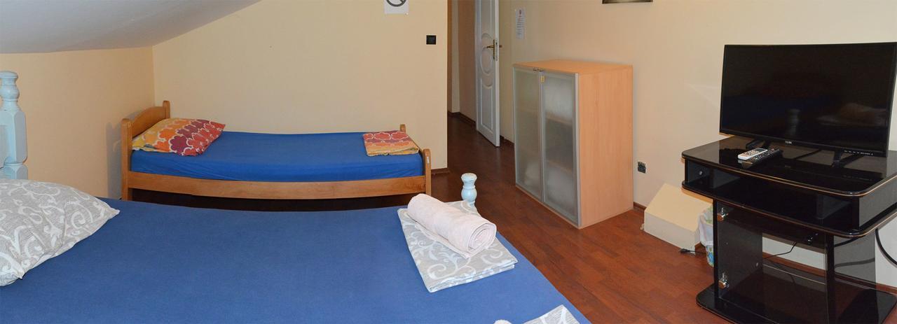 Hostel Bed N Beer Βελιγράδι Εξωτερικό φωτογραφία